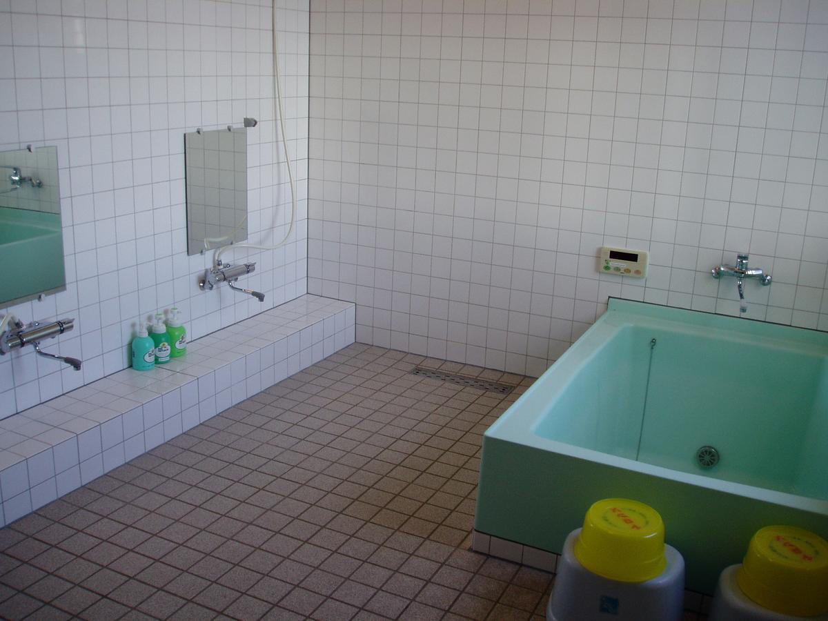 Yakushima Youth Hostel Exterior photo